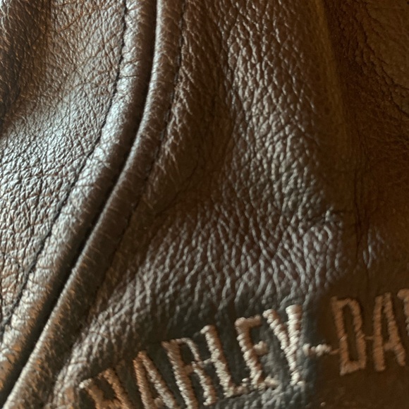 Harley Davidson BLACK, 100 percent SOFT LEATHER, HD NEWSBOX cap. Size SMALL. - Picture 11 of 11